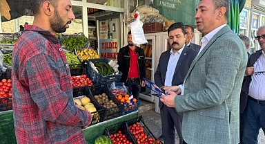 ÜNVER: “SARAYLARDA SEFA SÜRENLER MİLLETİN SEFALETİNİ ANLAMIYOR”
