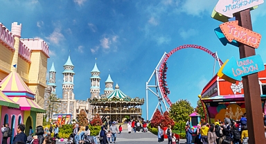BAYRAMDA VIALAND TEMA PARK SİZLERİ HAYALLERİNİZİN ÖTESİNDE BİR DÜNYAYA DAVET EDİYOR