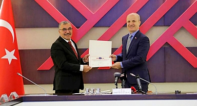 KMÜ, YÖK’ÜN ENGELSİZ ÜNİVERSİTELER ÖDÜL TÖRENİ’NDE 7 BAYRAĞIN SAHİBİ OLDU