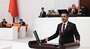 ÜNVER SPEAKED AT THE ASSEMBLY