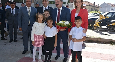 İlköğretim Haftası Karaman'da Coşkuyla Kutlandı