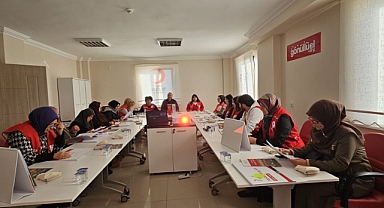 Türk Kızılay Karaman İl Merkez Başkanlığı’nda Halk Sağlığı Kapasite Geliştirme Çalışmaları Devam Ediyor.