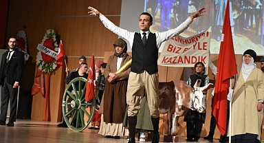Özel Öğrencilerin Sahne Performansları Ayakta Alkışlandı