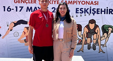 OKUL SPORLARI TÜRKİYE BİRİNCİLİĞİ’NDE KARAMAN’A ÇİFTE DERECE